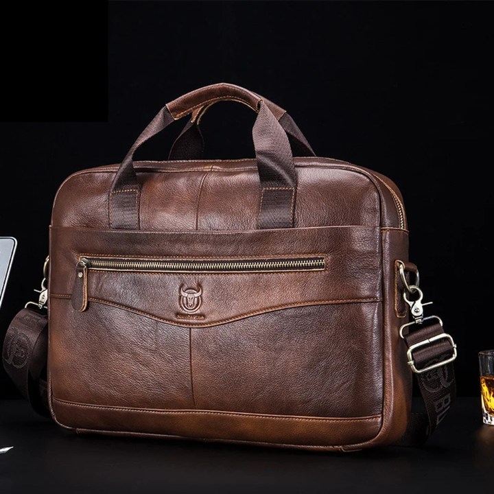 Daniel - Umhängetasche aus Leder