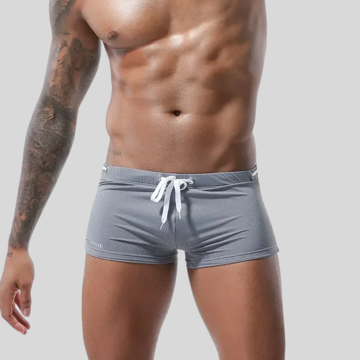 Sandro - Der Figurbetonte Badeanzug für einen Stilvollen und Sicheren Sommer