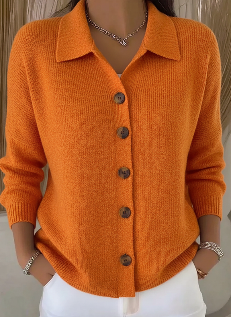 Helena - Weiche, elegante Bluse mit Kragen und Knopfverschluss