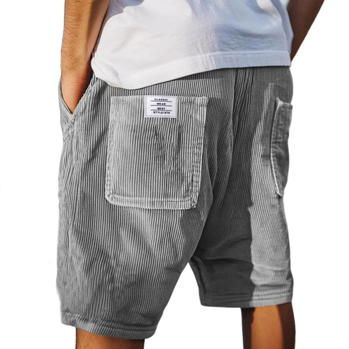 Lenny - Kurze schicke Velours-Shorts
