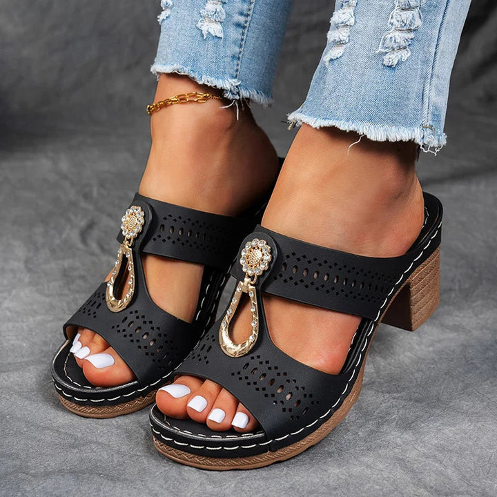 Maria - Schicke und bequeme orthopädische Sandalen