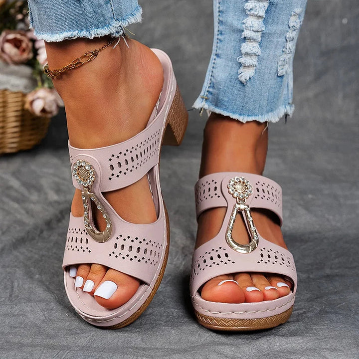 Maria - Schicke und bequeme orthopädische Sandalen