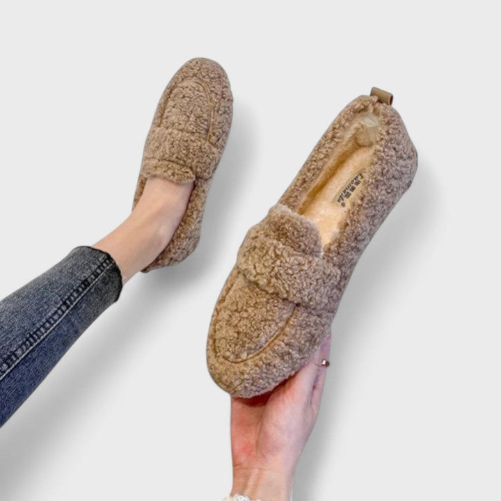 DELIA - Warme Schuhe mit elegantem Design