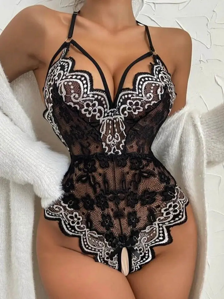NERINA - Sexy Spitzen-Pyjama
