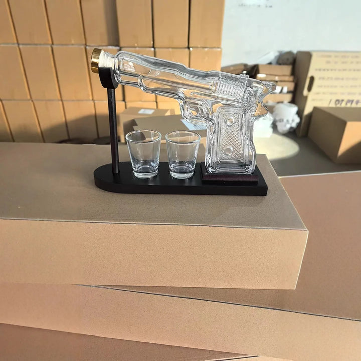 Pistolen-Dekanter aus Glas – Handgefertigte Whiskyflasche