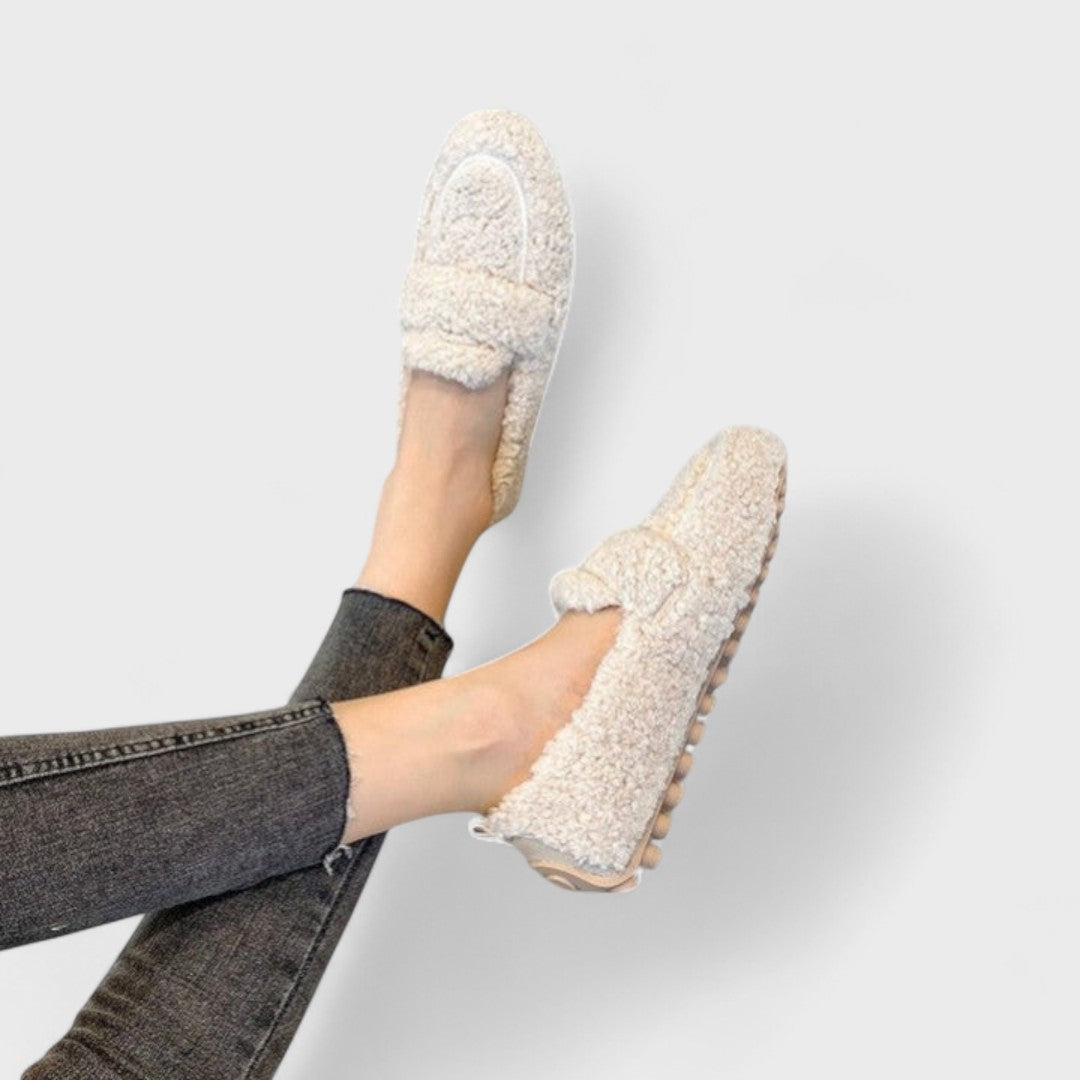 DELIA - Warme Schuhe mit elegantem Design
