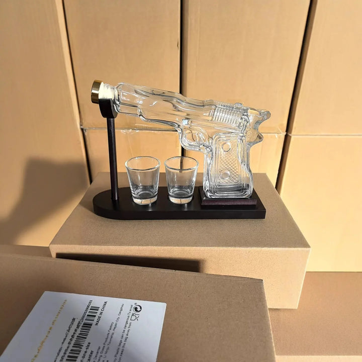 Pistolen-Dekanter aus Glas – Handgefertigte Whiskyflasche