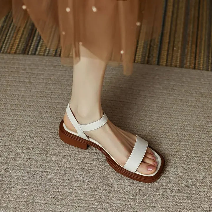 Brigitte - Elegante und bequeme Sandalen