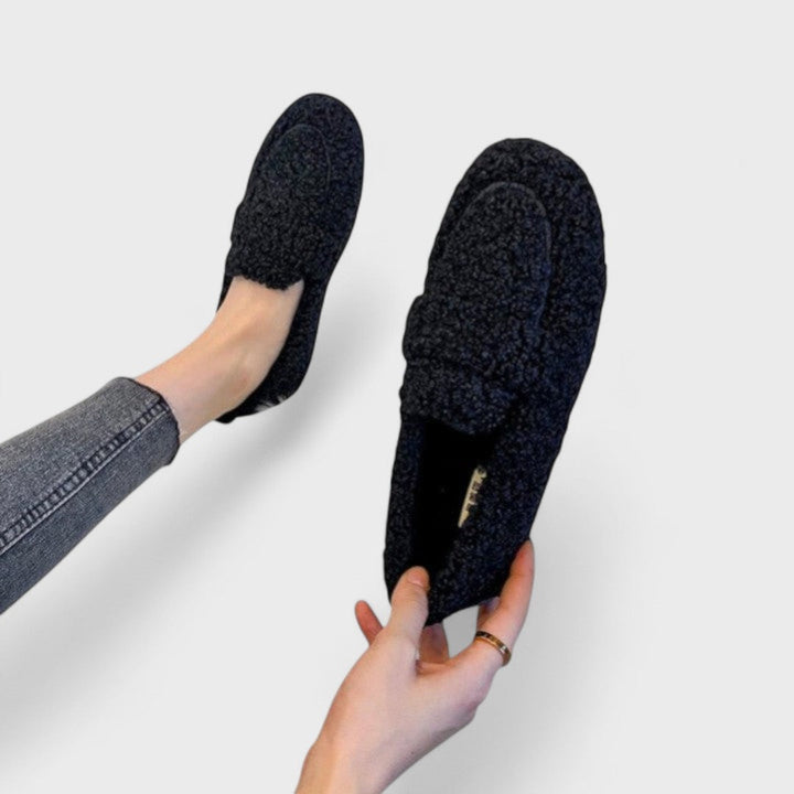DELIA - Warme Schuhe mit elegantem Design