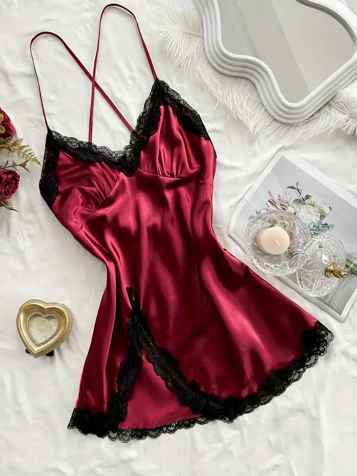 Aveline - Sexy Spitzen-Pyjama