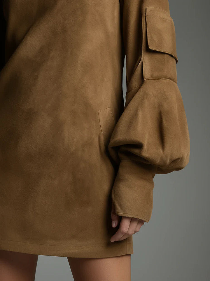 Lilly - Wildleder Rollkragen Mini Kleid mit Vintage-Charme