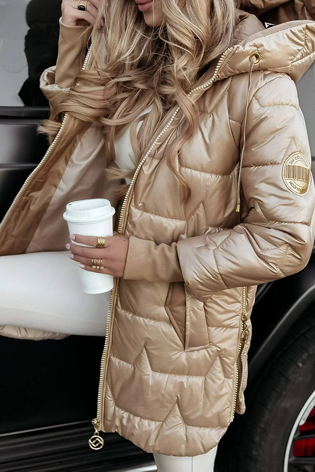 Noelia - Eleganter Wintermantel mit Kapuze und Fütterung