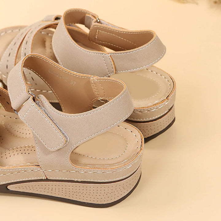 Hanny - Elegante Orthopädische Sandalen
