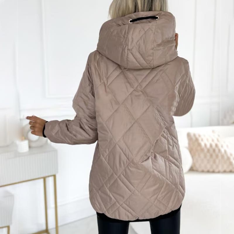 Karolina - Stylische und warme Winterjacke